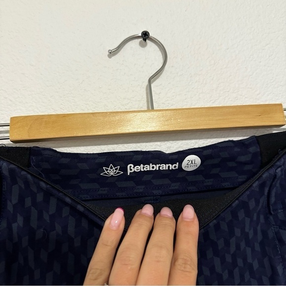 Betabrand Two Pockets Boot Cut Pants Casual Navy Printed Size XXL Petite Women’s - Picture 6 of 11